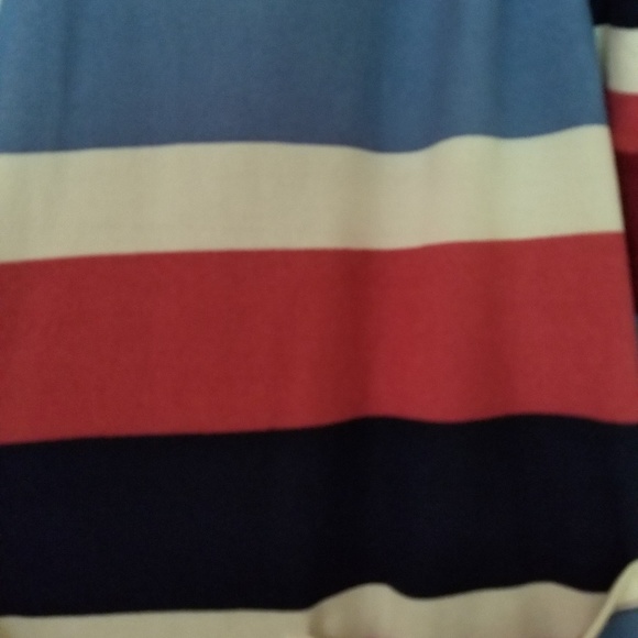 Sweater/Jacket - Picture 2 of 4